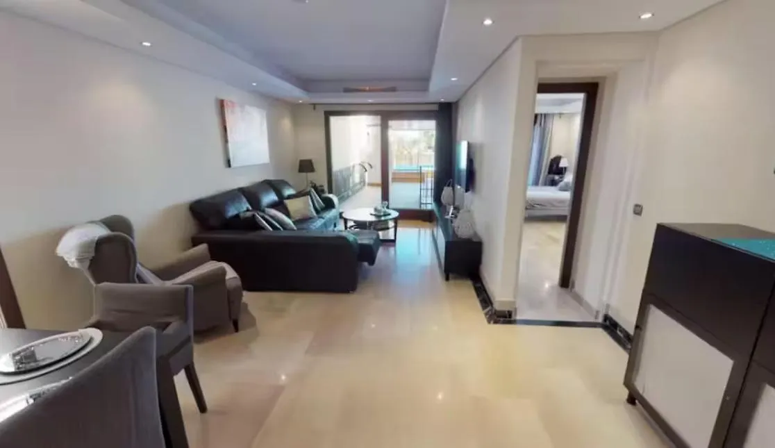 アパート Departamento En Complejo Residencial Bahia Del Plata, Estepona, Espana スペイン